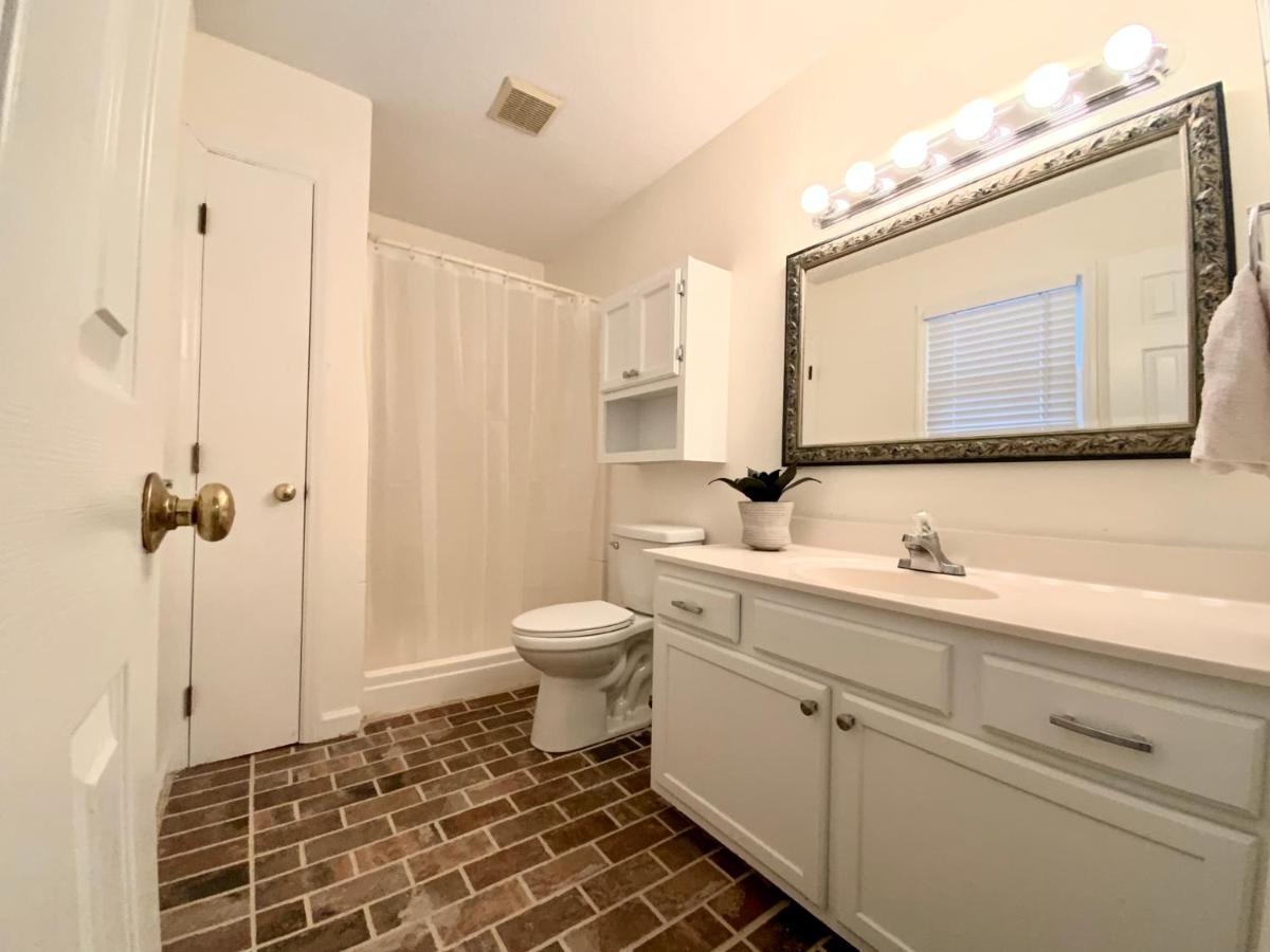 Cozy Three Bedroom House With Fireplace Wilmington Luaran gambar