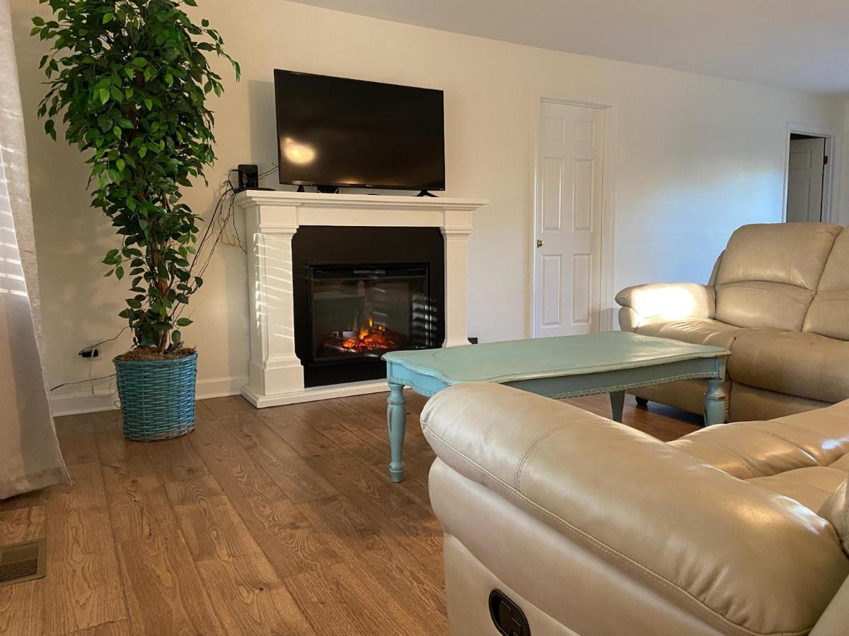 Cozy Three Bedroom House With Fireplace Wilmington Luaran gambar